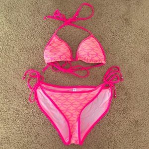 Vineyard Vines Tie Bikini Set